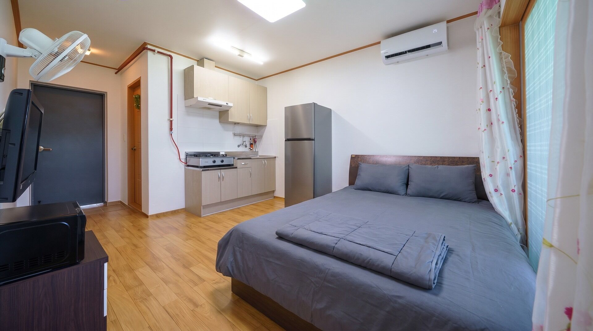 Basic Room, 1 Bedroom (202) | 1 bedroom, WiFi (free)