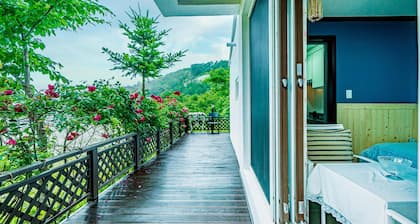 Samcheok Garden Pension