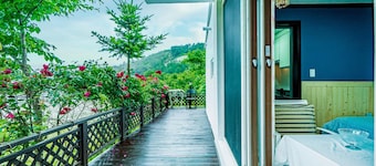 Samcheok Garden Pension