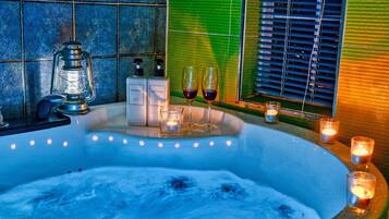 Basic Room, 1 Bedroom (Blue ( Spa )) | 1 bedroom, free WiFi