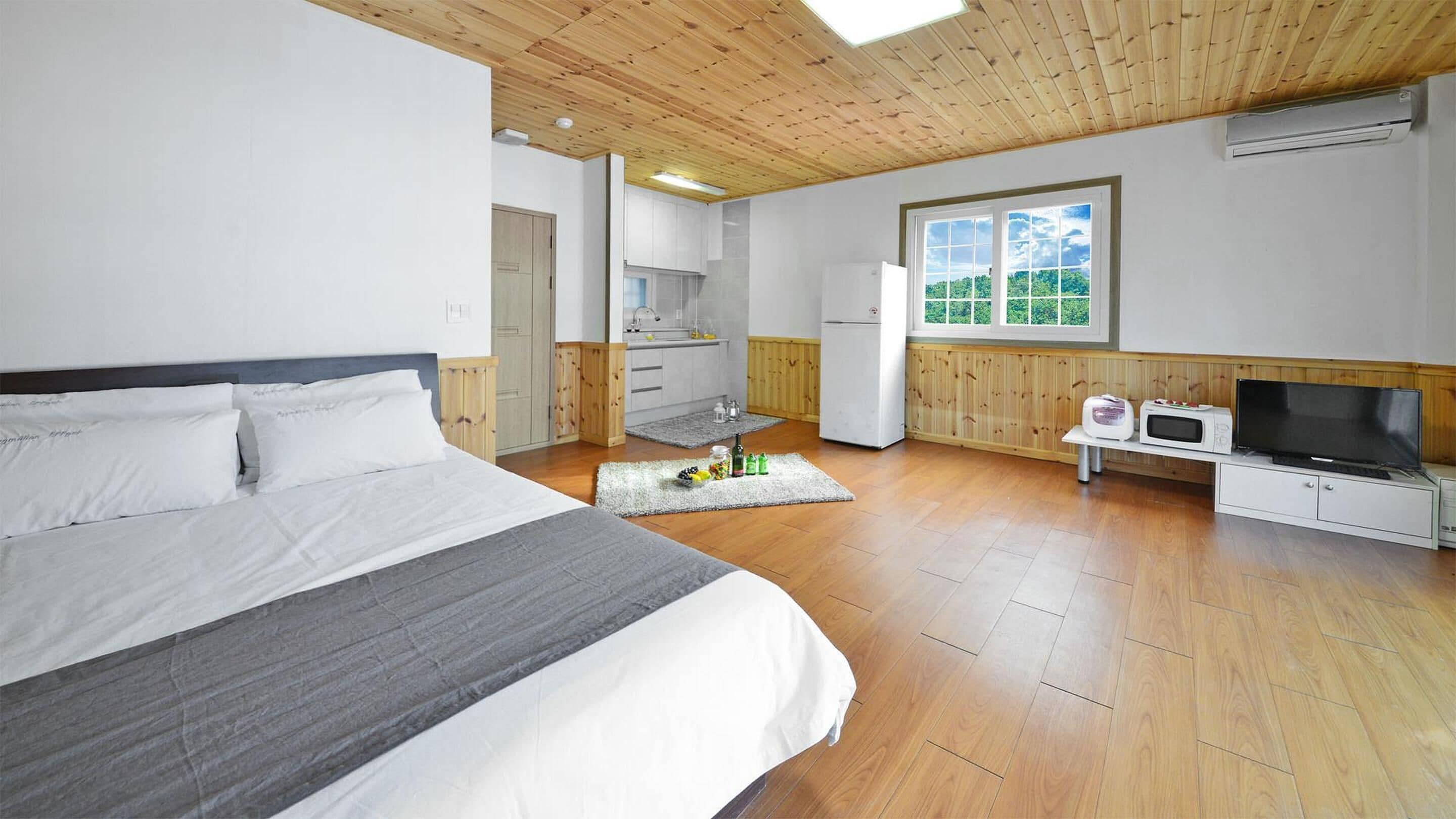 Basic Room, 1 Bedroom (Orange ( F2 ))