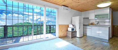 Basic Room, 1 Bedroom (Punky ( F1 )) | Exterior