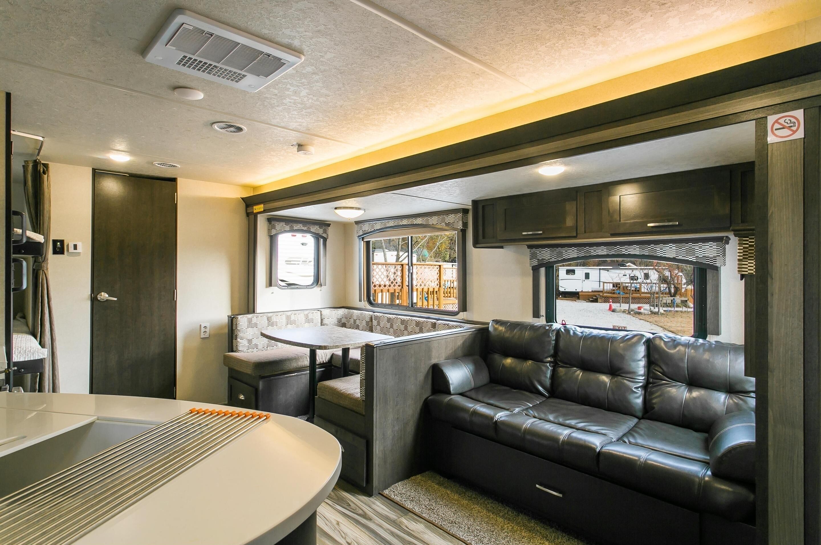 Camera Basic, 2 camere da letto (Caravan 9) | 2 camere, Wi-Fi gratuito