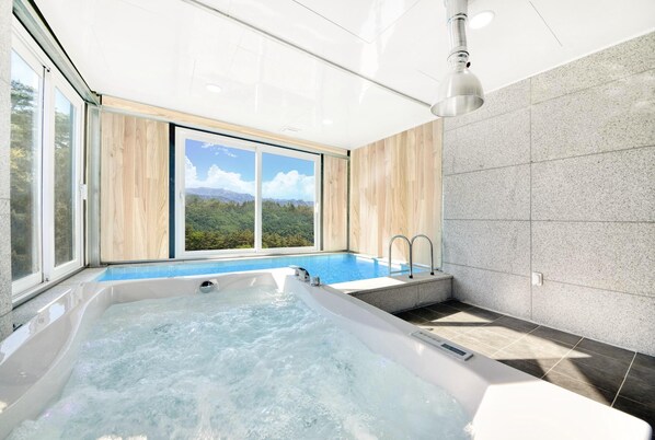 1 bedroom, free WiFi - Sokcho Lasso Pool Villa Pension (Sokcho)