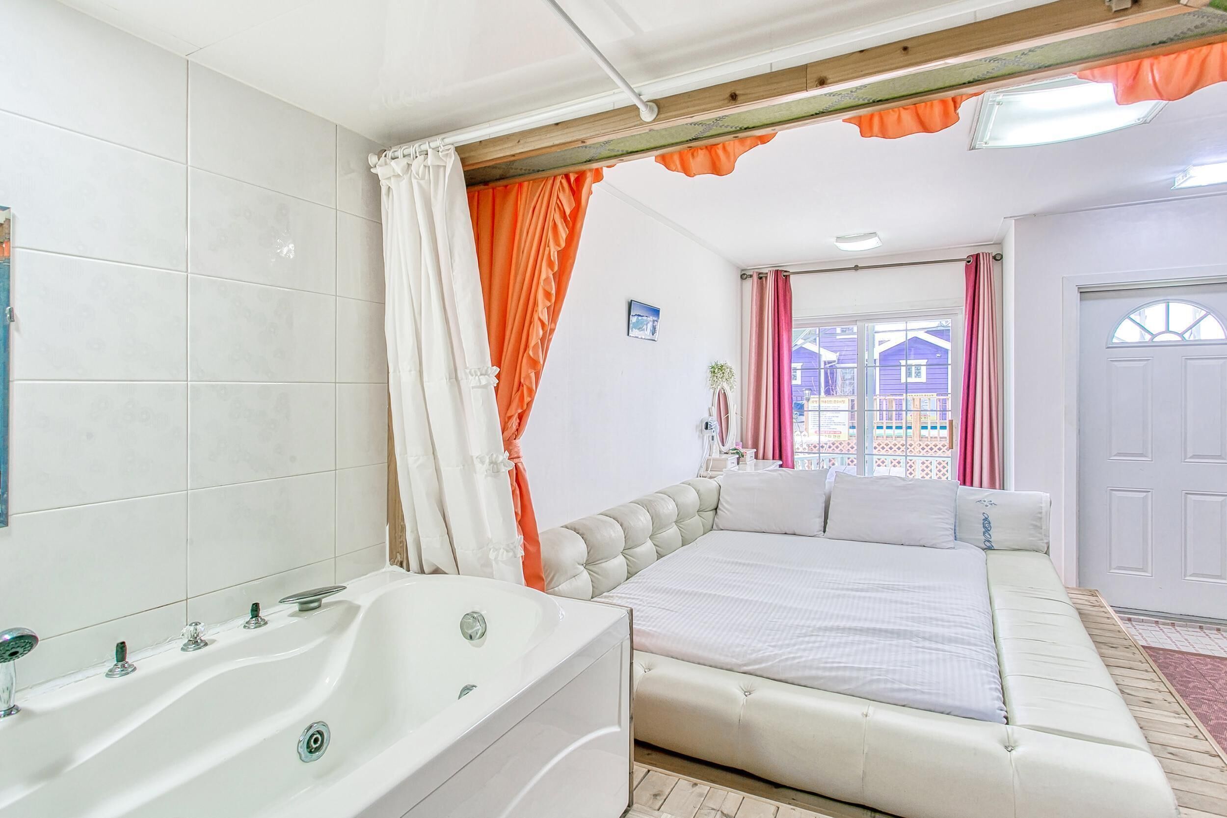 1 bedroom, free WiFi