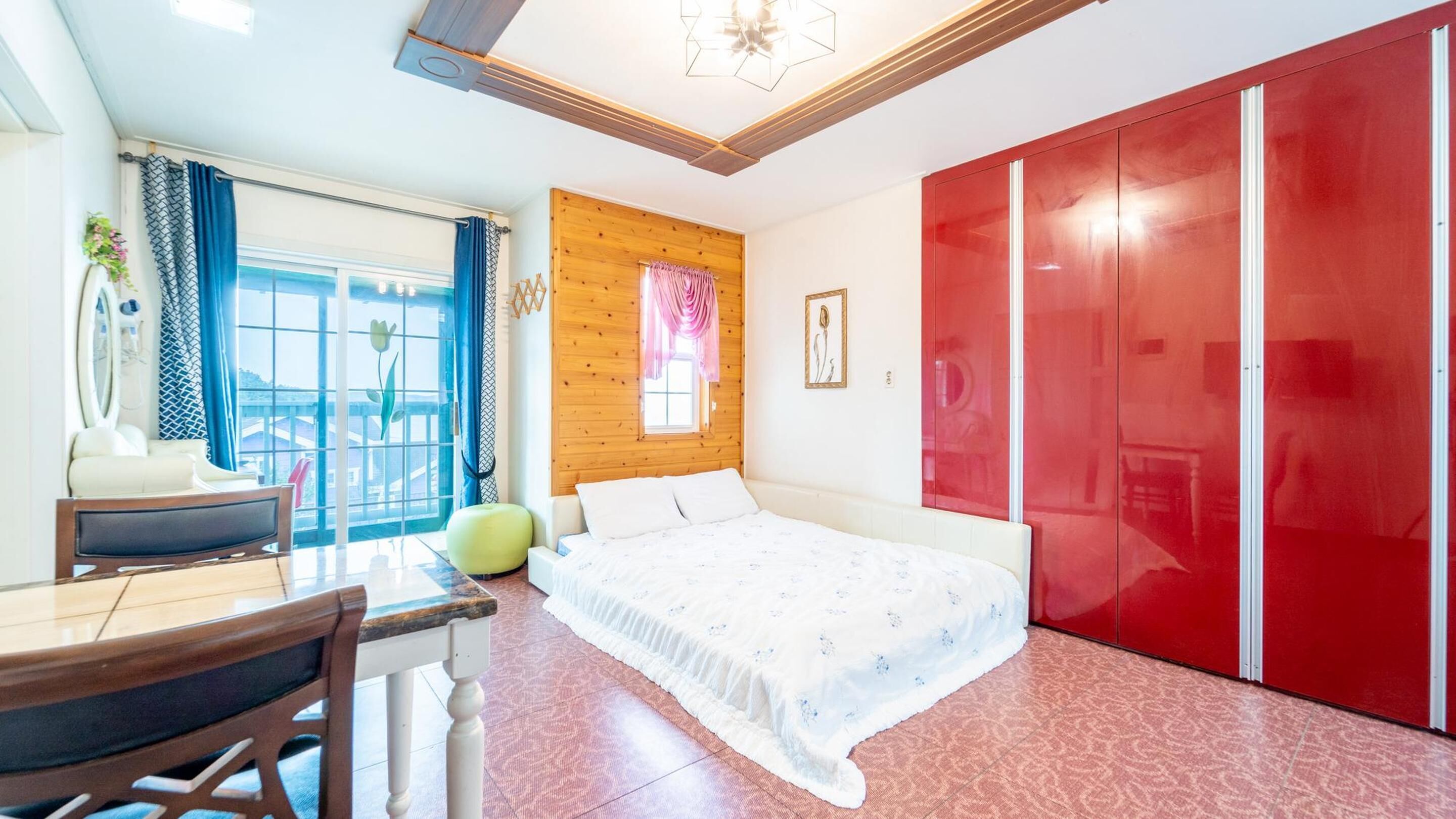 Basic Room, 1 Bedroom (Puliphyangki ( F2 )) | 1 bedroom, free WiFi