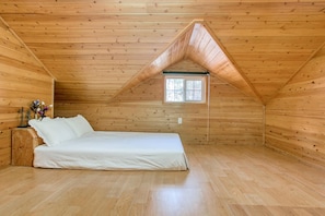 Basic-Zimmer, 1 Schlafzimmer (Soliphyangki ( F1 ))