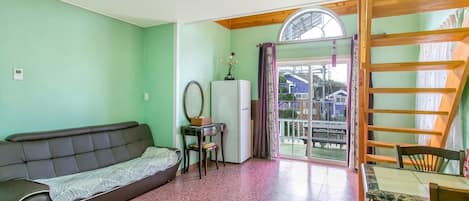 Chambre de base, 1 chambre (Cheoumhyangki ( F1/ Pet )) | 1 chambre, accès au Wi-Fi (inclus)