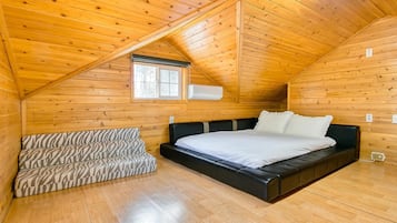 Basic Room, 1 Bedroom (Cheoumhyangki ( F1 )) | 1 bedroom, free WiFi