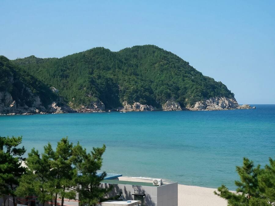 Basic Room, 1 Bedroom (201(ocean view)) | 1 bedroom, free WiFi