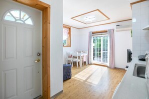 Habitación básica, 1 habitación (Hayang-gooroom ( F1 )) | 1 dormitorio y wifi gratis