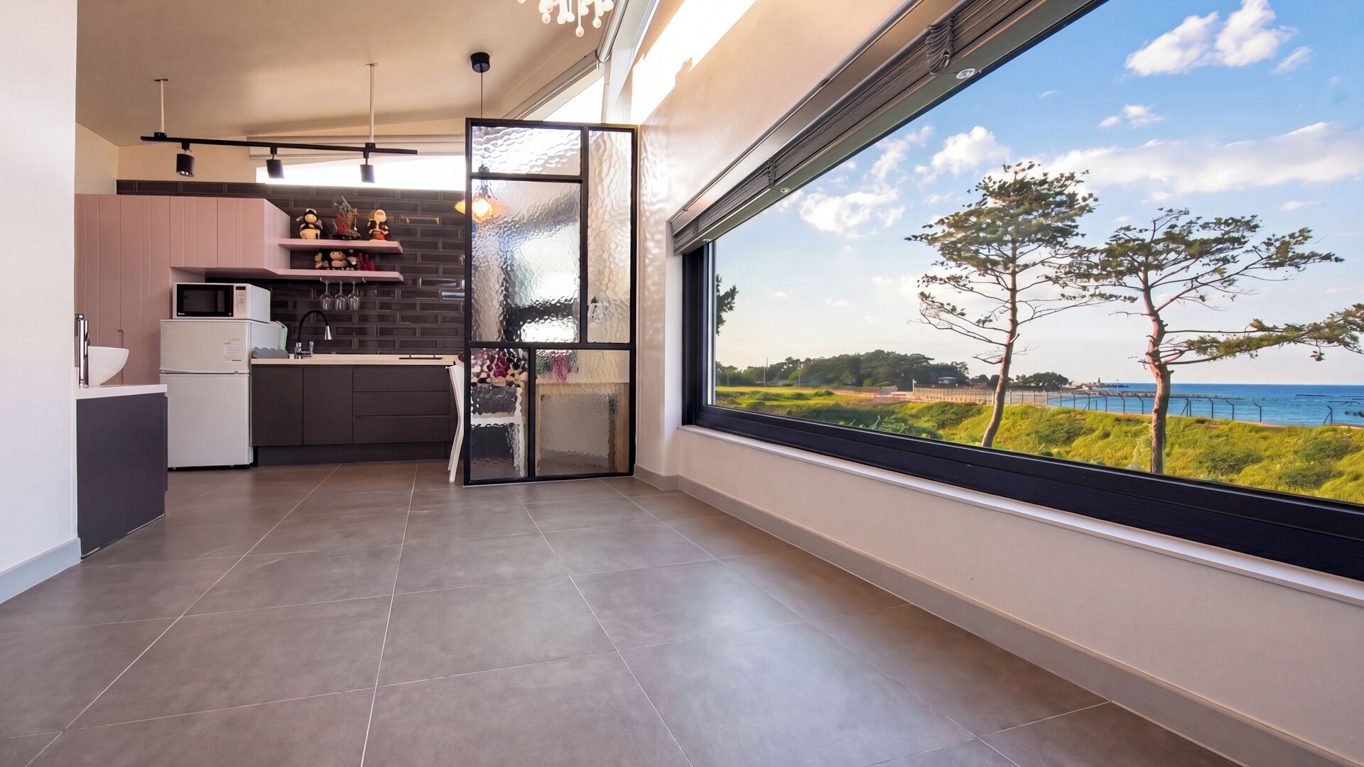 Basic Room, 1 Bedroom (Carol (Ocean View / Pet-Friendly)) | 1 bilik tidur, Wi-fi percuma 