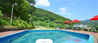 Tongyoung Macaio Pension