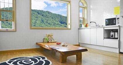 Tongyoung Macaio Pension