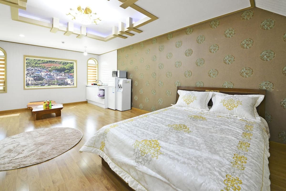 Basic Room, 1 Bedroom (Goldlemontime 202)