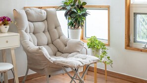 Basic Room, 1 Bedroom (Applemint ( F1 /1Dog Stay Free ))