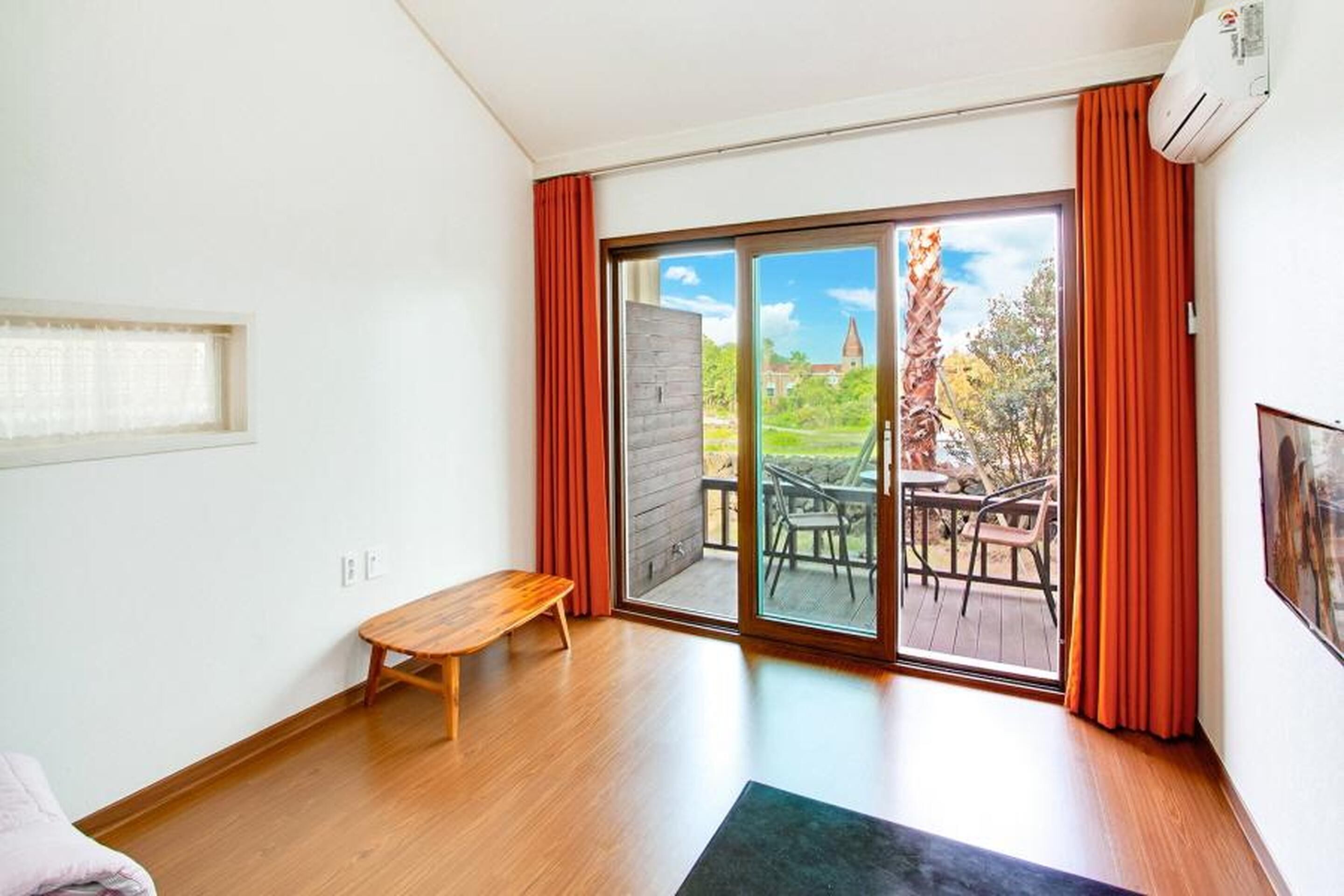 Basic Room, 1 Bedroom (4-person Room No. 1) | 1 bedroom, free WiFi
