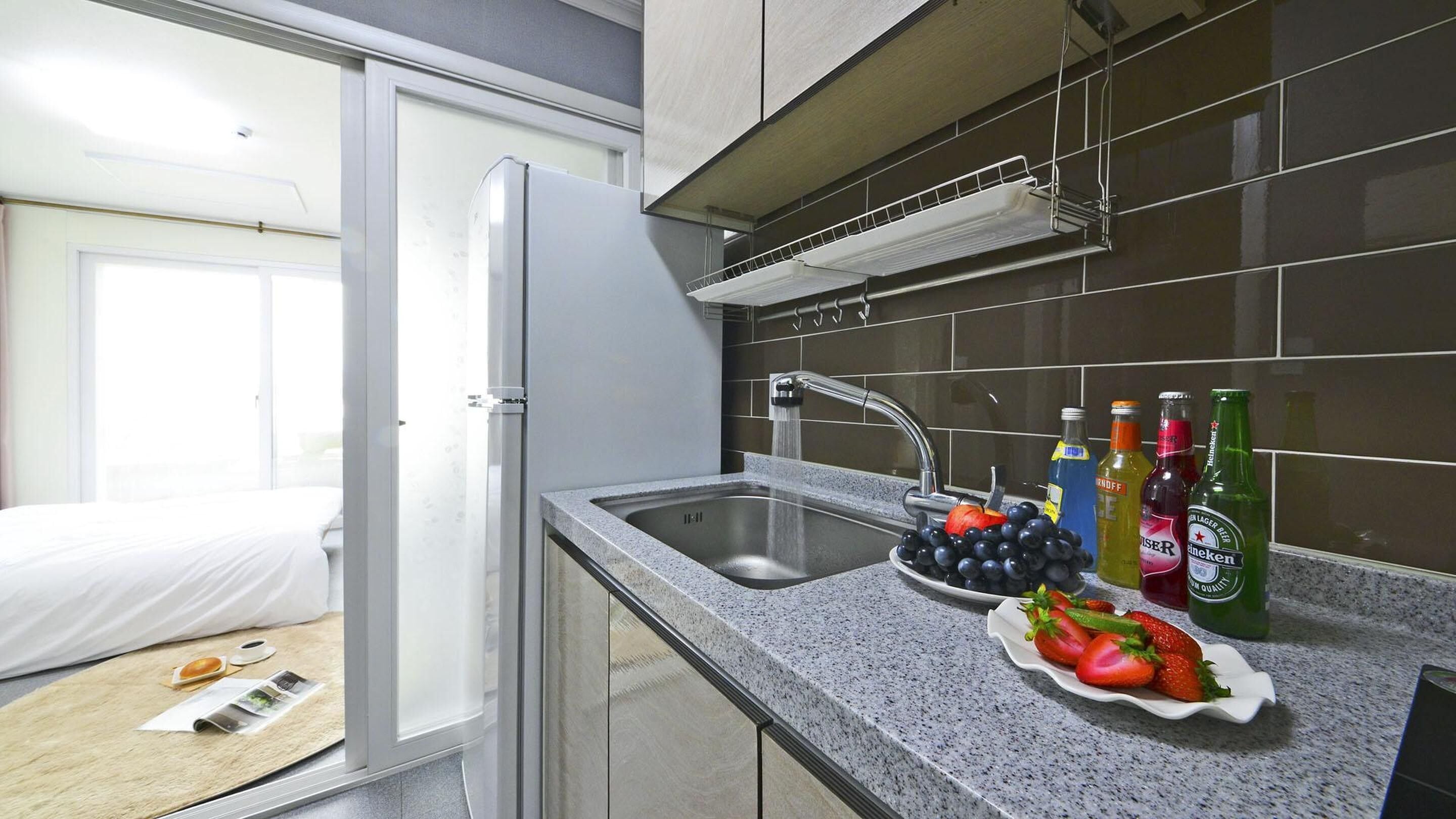 Basic Room, 1 Bedroom (204) | 1 bilik tidur, Wi-fi percuma 