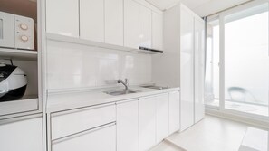 Basic Room, 1 Bedroom (Mate(Liver View)) | 1 bedroom, free WiFi
