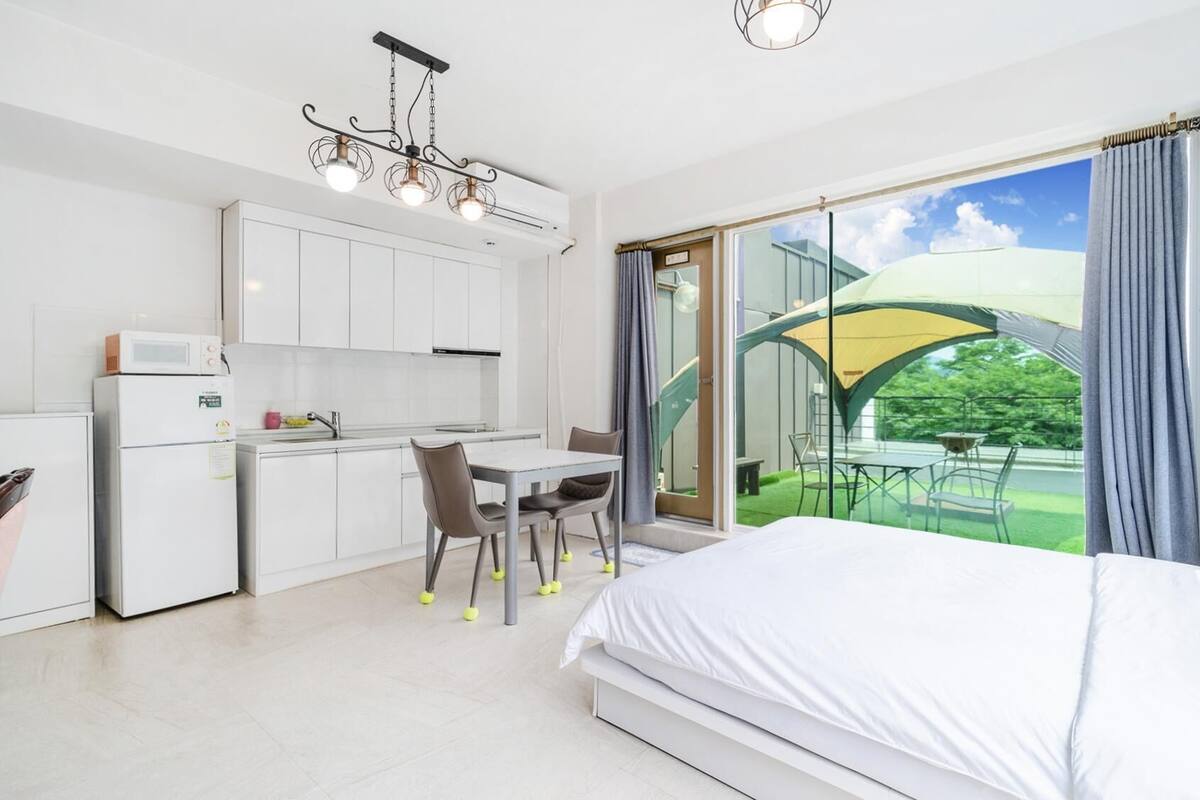Basic Room, 1 Bedroom (Amor(Mountain View))