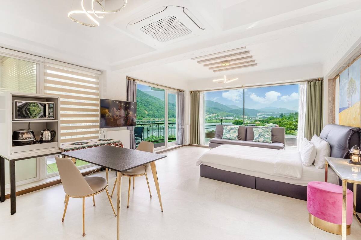 Basic Room, 1 Bedroom (Jador(Liver View))