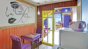 Basic Room, 1 Bedroom (Party202) | 1 bedroom, free WiFi - Gyeongju B House Pension (Gyeongju)