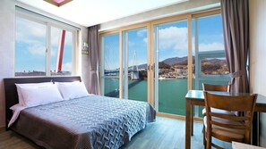 Basic Room, 1 Bedroom (404 Hwatedo(Ocean View)) | 1 bedroom, free WiFi - Yeosu Janggun Island Pension (Yeosu)