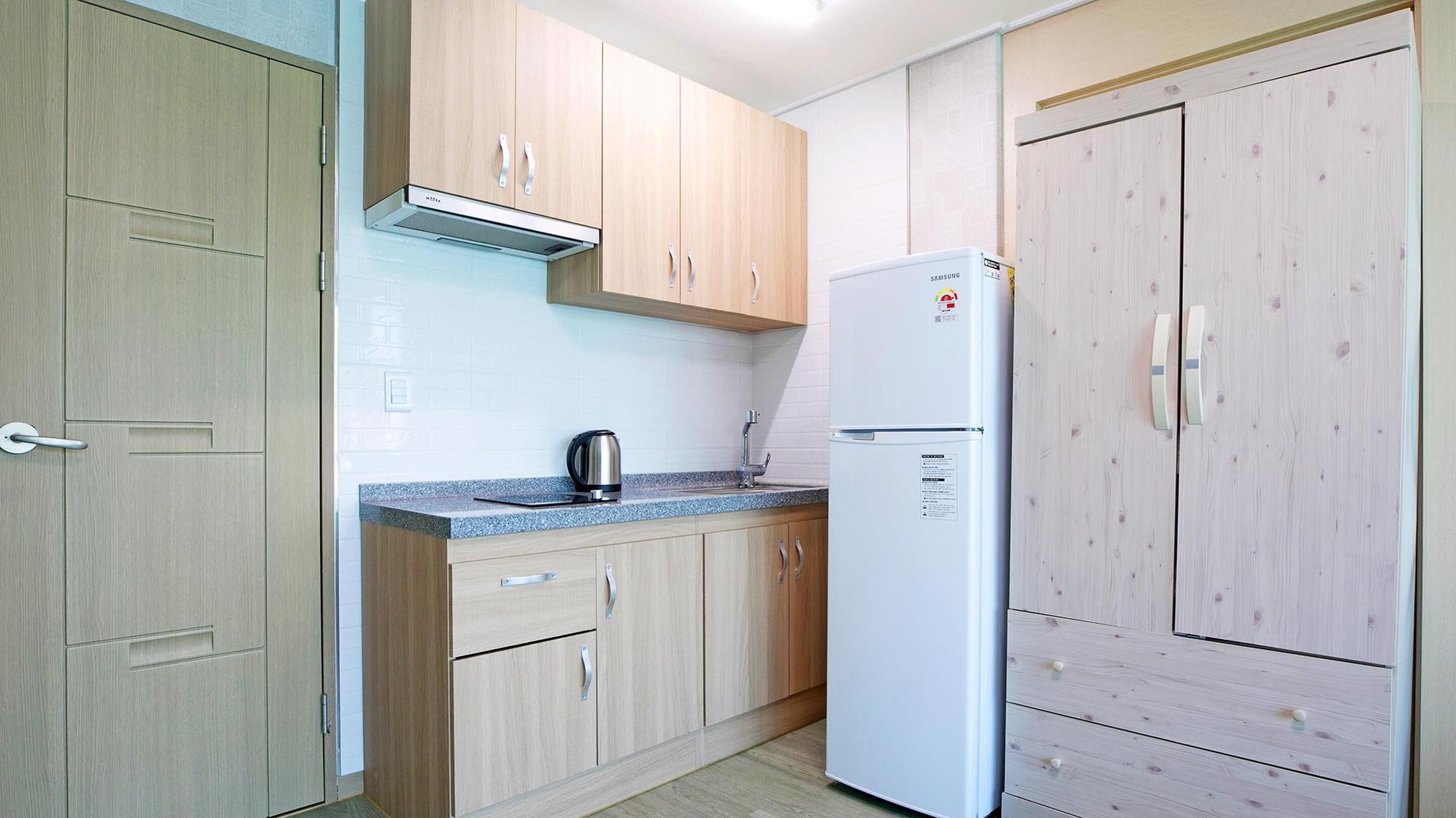 Basic Room, 1 Bedroom (404 Hwatedo) | 1 bedroom, free WiFi