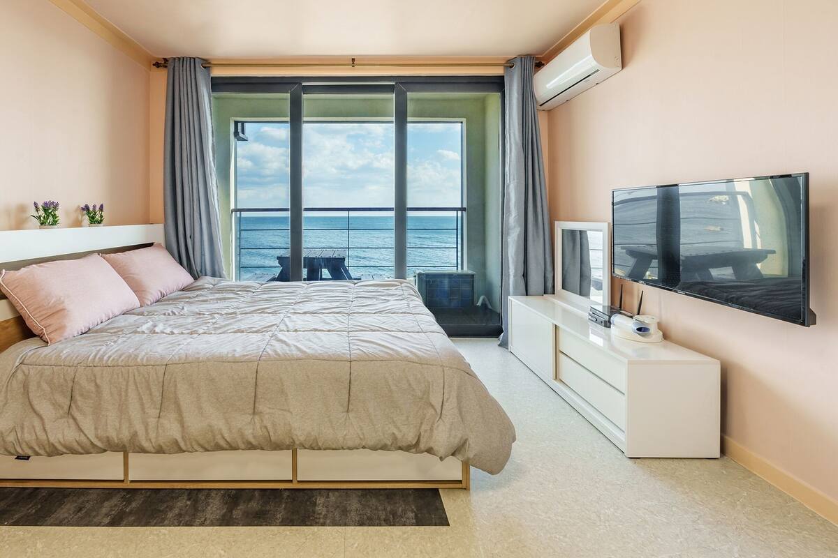 Basic Room, 1 Bedroom (203) | Exterior