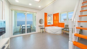 1 bedroom, free WiFi - Samcheok Padosori Pension (Samcheok)