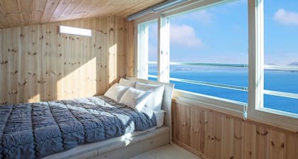 Yeosu Badawadeungdae Pension