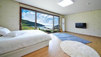 1 bedroom, WiFi (free)
