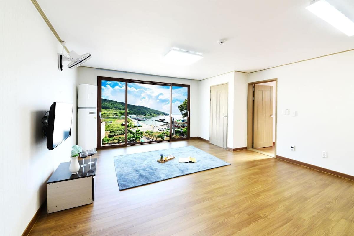 Quarto básico, 1 quarto (B302) | 1 quarto, Wi-Fi de cortesia