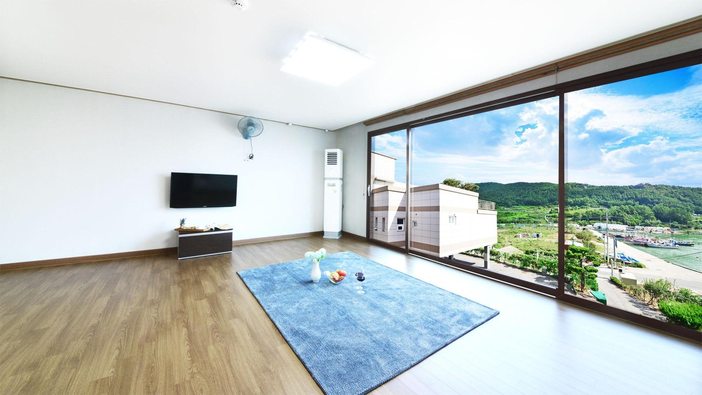 Basic Room, 1 Bedroom (B204(Ocean View)) | 1 bedroom, free WiFi