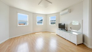 Habitación básica, 1 habitación (Sinsundae 205 (Ocean view)) | 1 dormitorio y wifi gratis