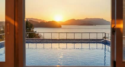 Yeosu Yegreena Spa Pension