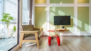 Basic Room, 1 Bedroom (B201호) | 1 bedroom, free WiFi