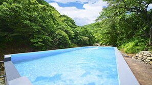 Exterior - Gyeongju Green Valley Spa Pension (Gyeongju)