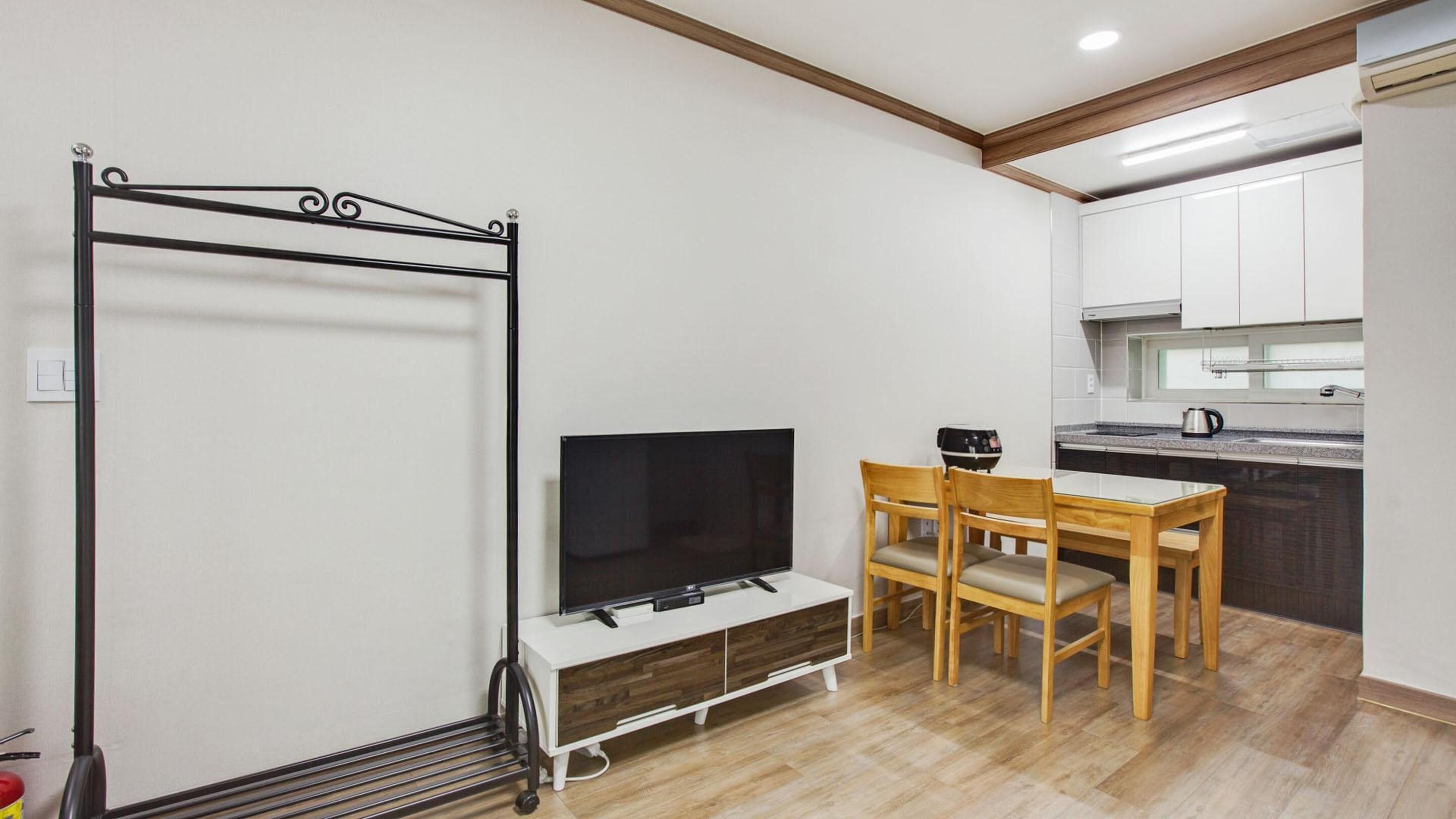 Basic Room, 1 Bedroom (Saesem) | 1 bedroom, free WiFi