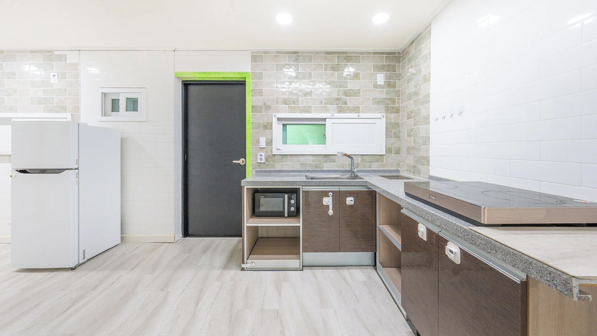 Basic Room, 3 Bedrooms (Sky Room) | 1 bedroom, WiFi (free)