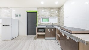 基础客房, 3 间卧室 (Sky Room) | 1 多间卧室、免费 WiFi