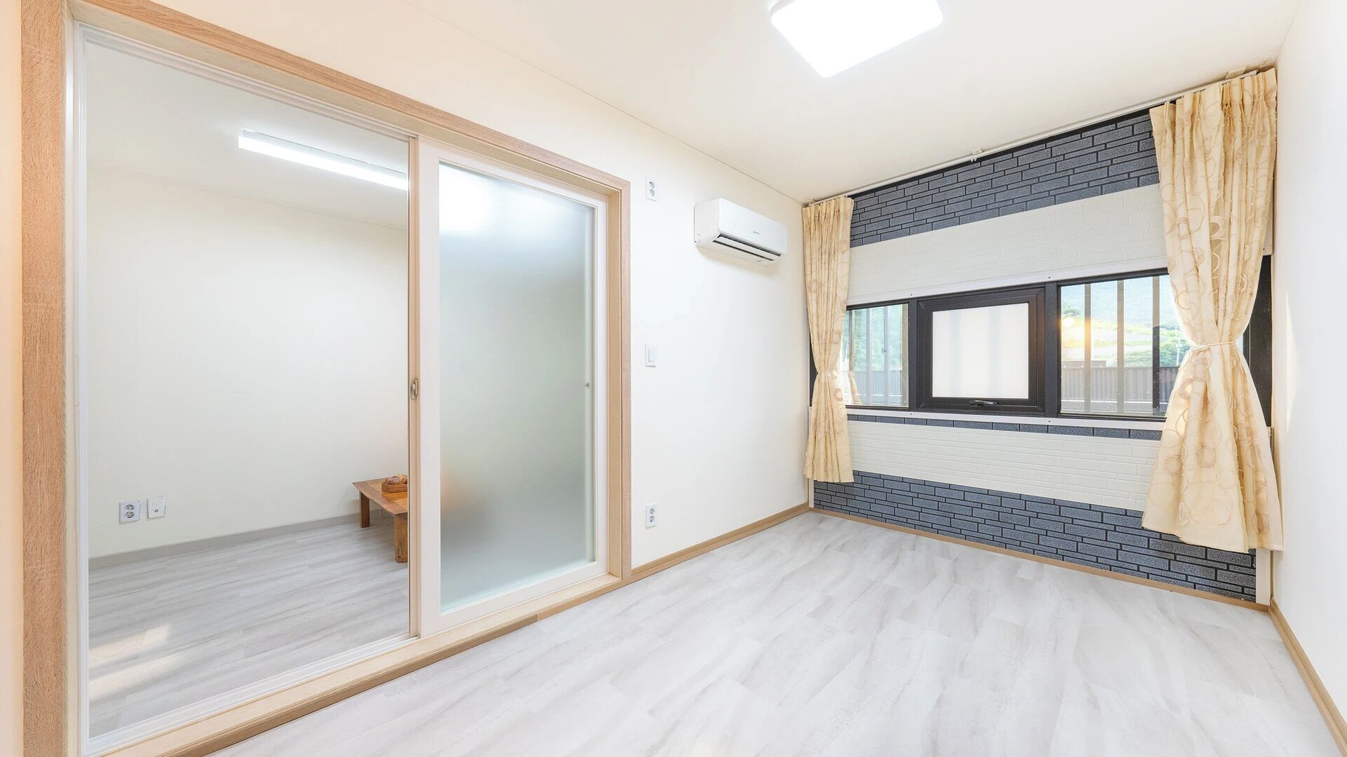 Basic Room, 3 Bedrooms (Sky Room) | 1 bedroom, free WiFi