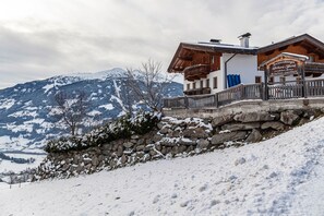 Exterior - Apartment "Ahornblick" with Mountain View, Wi-Fi & Balcony (Gattererberg)