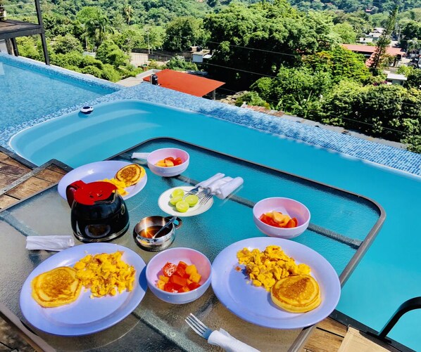 Iron/ironing board, free WiFi, bed sheets - Roof Top Hotel Xilitla (Xilitla)