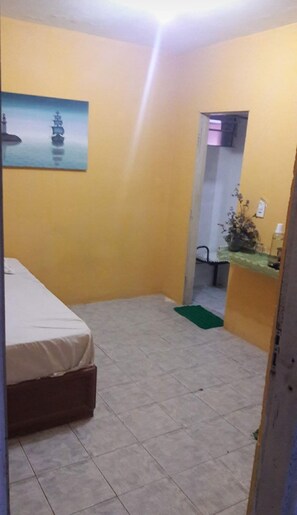 Interior - Quarto em Casa bem Localizada (FORTALEZA)