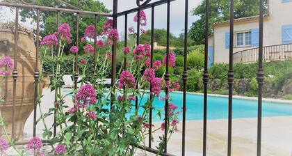 Belle villa provencale dans un écrin de verdure