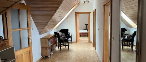 2 bedrooms, bed sheets