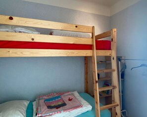 2 chambres, fer et planche à repasser, Wi-Fi gratuit