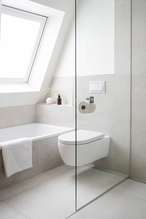 Hårtørrer, håndklæder