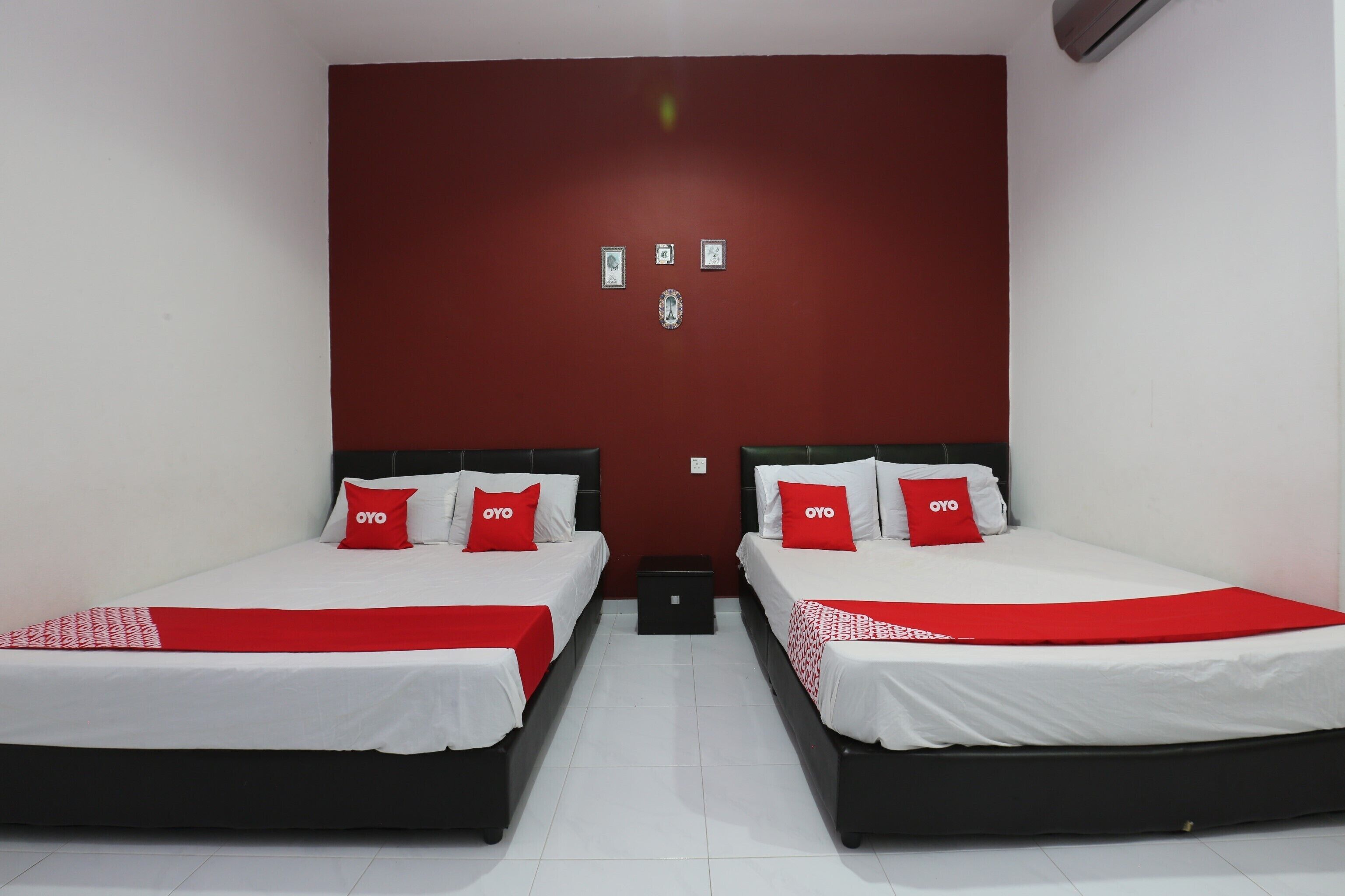 Free WiFi, bed sheets